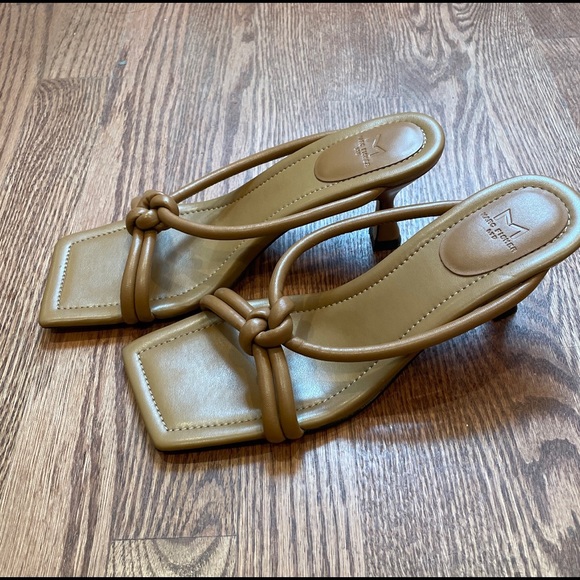 Marc Fisher Kitten Heels - Picture 2 of 5